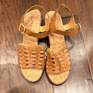 Korks Women’s Tan Woven Ankle-Strap wedge Sandals